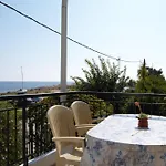 Odyssia Apartment *